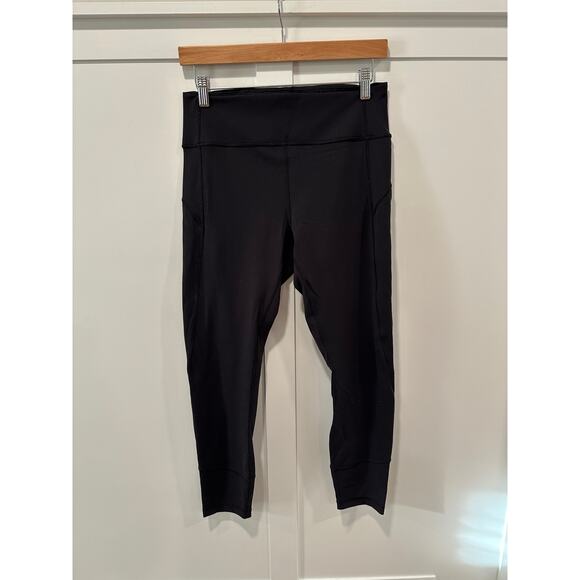 Lululemon In Movement Tight Size  10 - Picture 1 of 5